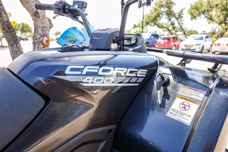 2025 CFMOTO CFORCE 400 JET BLACKImage 12