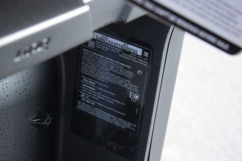 NEW 2026 CAN-AM DEFENDER MAX XT HD11 WITH 1025 INCH TOUCHSCREEN Image 50