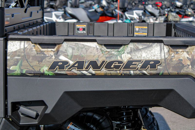 2025 Polaris RANGER CREW XP 1000 PREMIUM PURSUIT CAMO Image 7