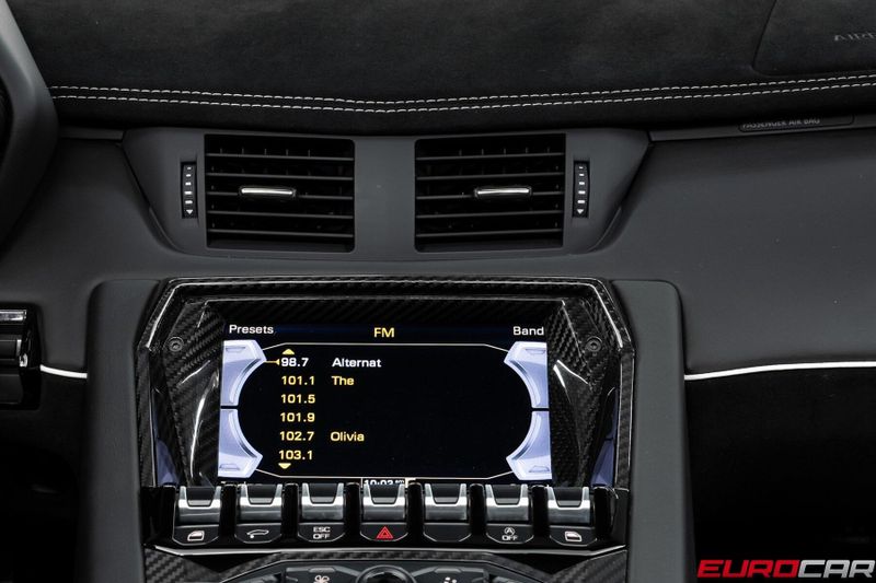 2017 Lamborghini Aventador LP750-4 SV *HUGE CARBON OPTIONS * FULL PPF*Image 35