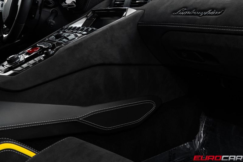 2022 Lamborghini Aventador LP 780-4 Ultimae *HUGE CARBON OPTIONS * FULL PPF*Image 38