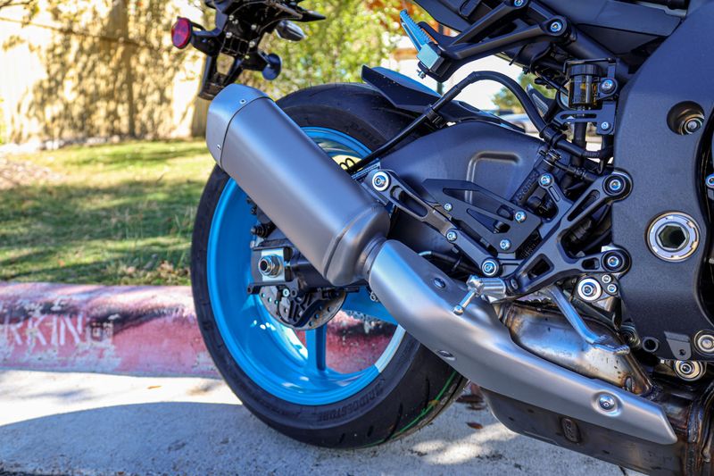 NEW 2025 YAMAHA MT10 Image 20