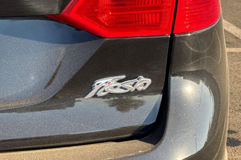 Used 2019 Ford Fiesta SEImage 23