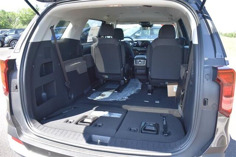 2025 Kia Carnival LXImage 15