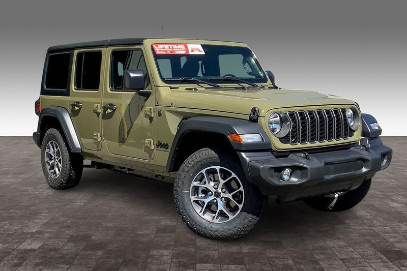 2025 Jeep Wrangler Unlimited Sport S photo 2