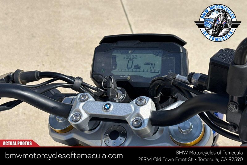 2023 BMW G 310 RImage 17