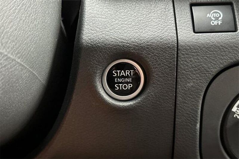 New 2025 Nissan Frontier PRO-4XImage 18