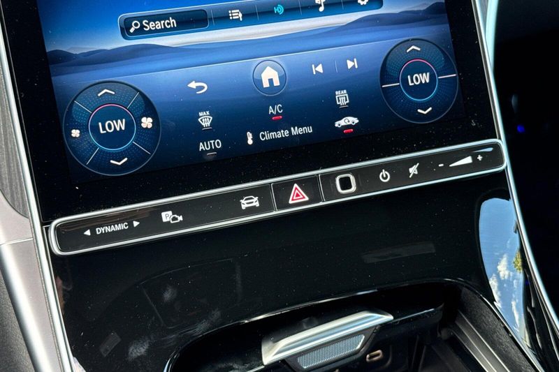 New 2026 Mercedes-Benz C-Class C 300Image 16