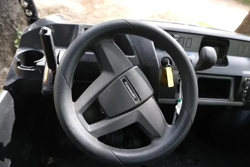 NEW 2026 KAWASAKI MULE PROFXT 1000 LE Image 16