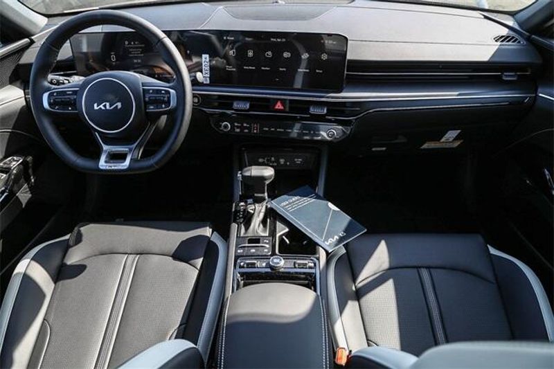 New 2025 Kia K5 GT-LineImage 5