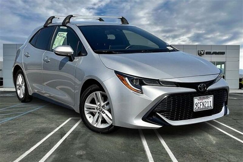 2022 Toyota Corolla Hatchback SEImage 12