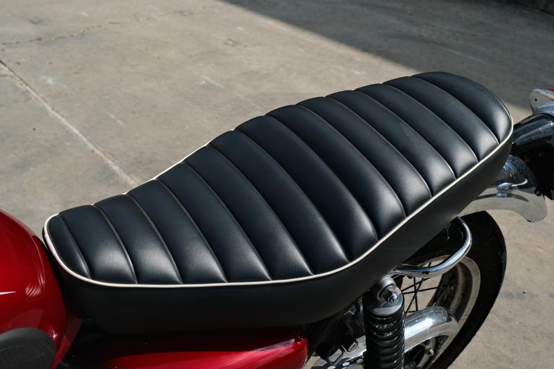 USED 2020 KAWASAKI W800 Image 11