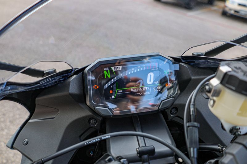 NEW 2026 KAWASAKI NINJA ZX6R ABS Image 16