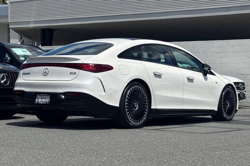 Used 2023 Mercedes-Benz AMG EQS BaseImage 4