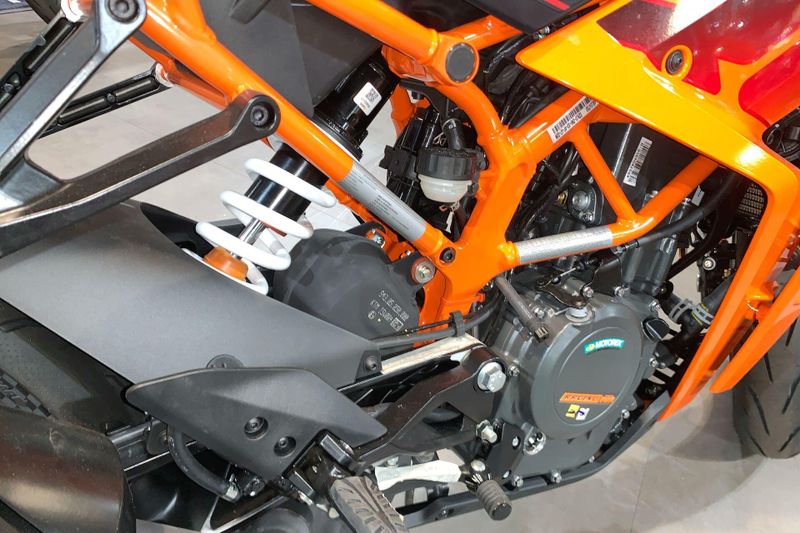 New 2024 KTM RC 390 Image 21