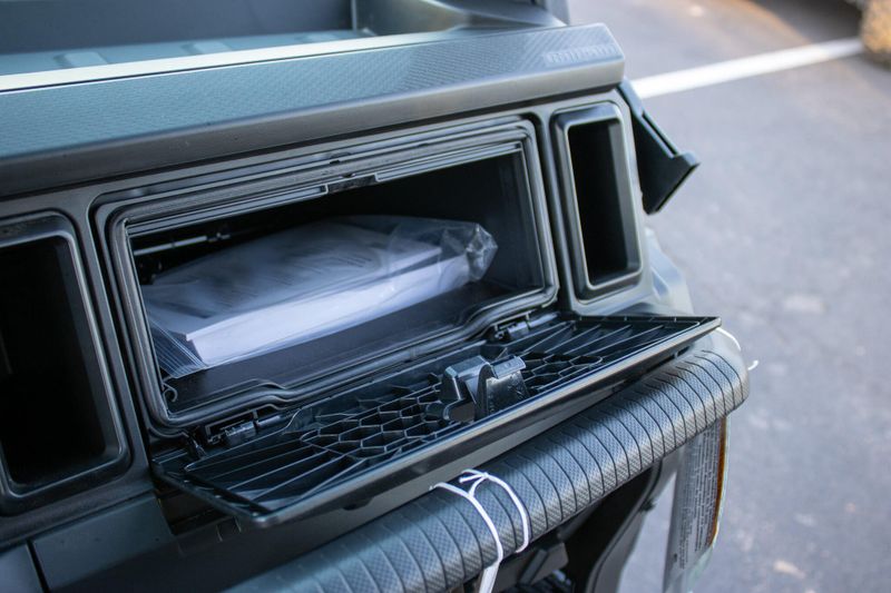 NEW 2026 CAN-AM DEFENDER MAX XT HD11 WITH 1025 INCH TOUCHSCREEN Image 40