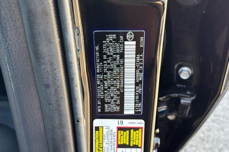 Used 2025 Toyota Camry LEImage 25