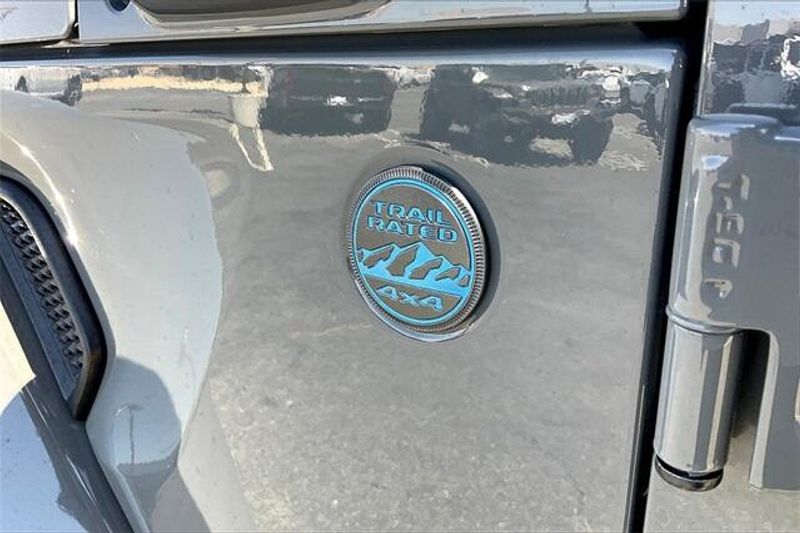 2022 Jeep Wrangler 4xE Unlimited Rubicon 4xeImage 7
