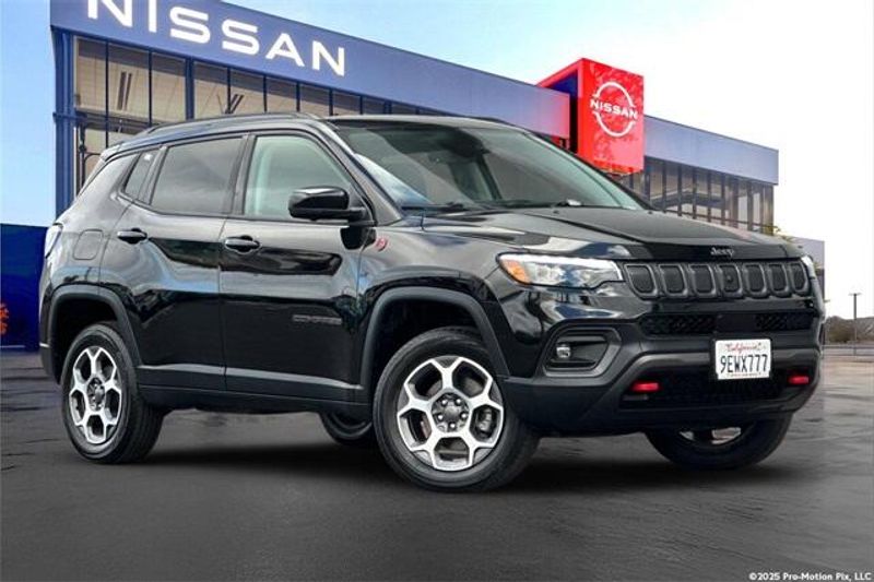 2022 Jeep Compass TrailhawkImage 1