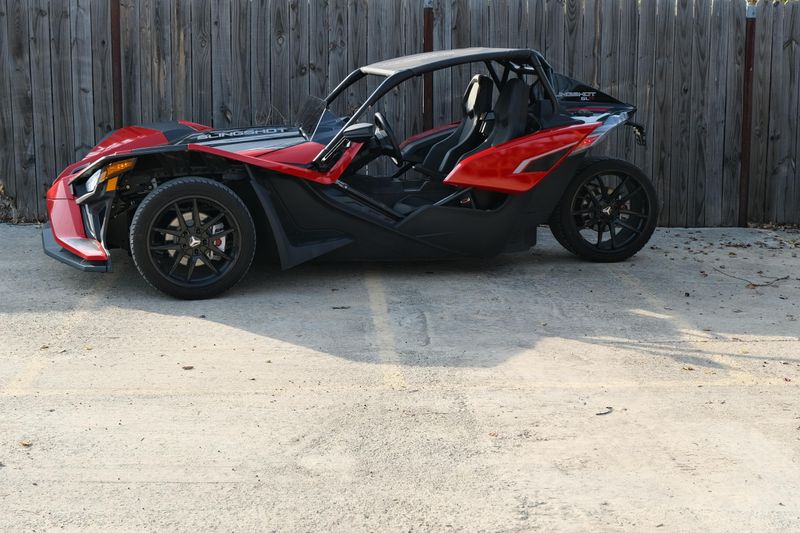 USED 2024 POLARIS SLINGSHOT SLR AUTODRIVE Image 6