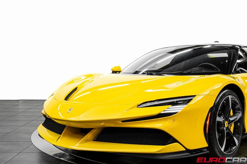 2022 Ferrari SF90 Stradale *CARBON FIBER INTERIOR * FRONT PPF*Image 16