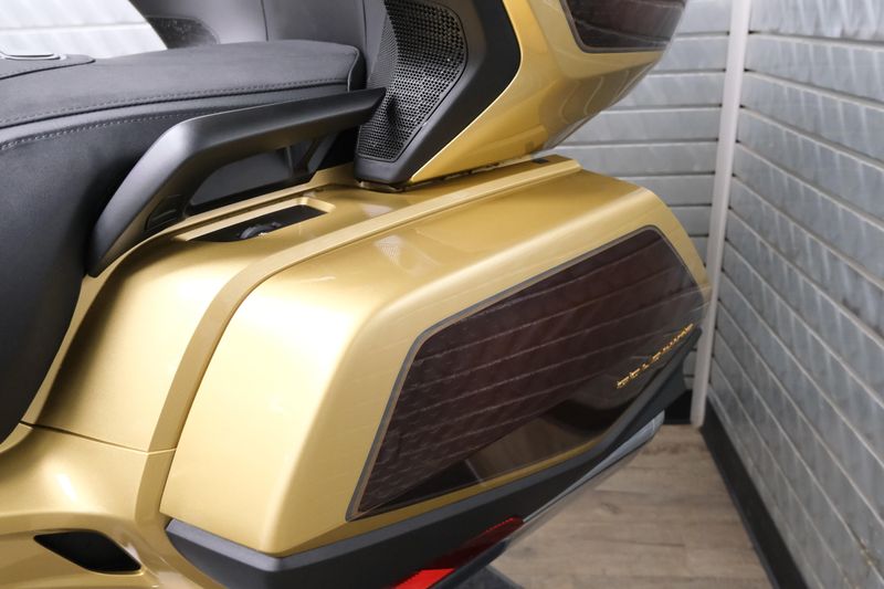 NEW 2025 HONDA GOLD WING TOUR DCT 50TH ANNIVERSARY Image 18