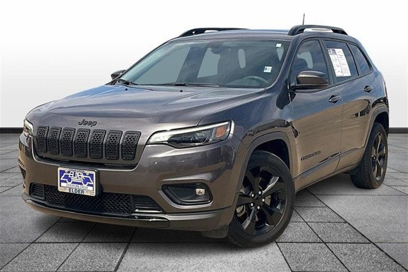 2020 Jeep Cherokee AltitudeImage 2