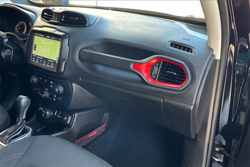 2023 Jeep Renegade TrailhawkImage 16