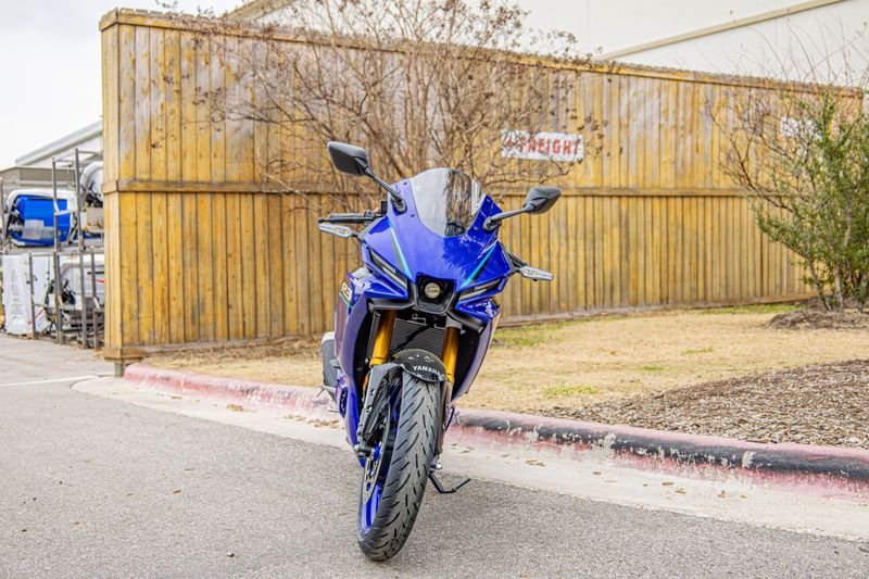 NEW 2026 YAMAHA YZFR3 ABS Image 20