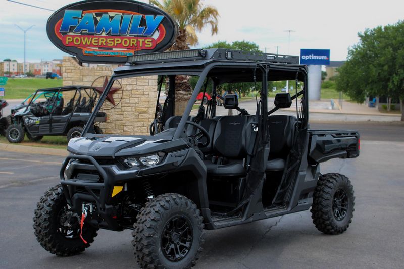 2025 Can-Am DEFENDER MAX LONE STAR HD10 STEALTH BLACK Image 1