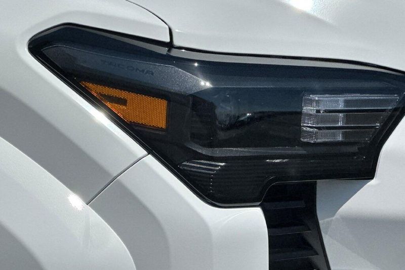 New 2026 Toyota Tacoma TRD SportImage 28