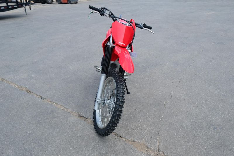 2025 Honda CRF250F RED Image 8