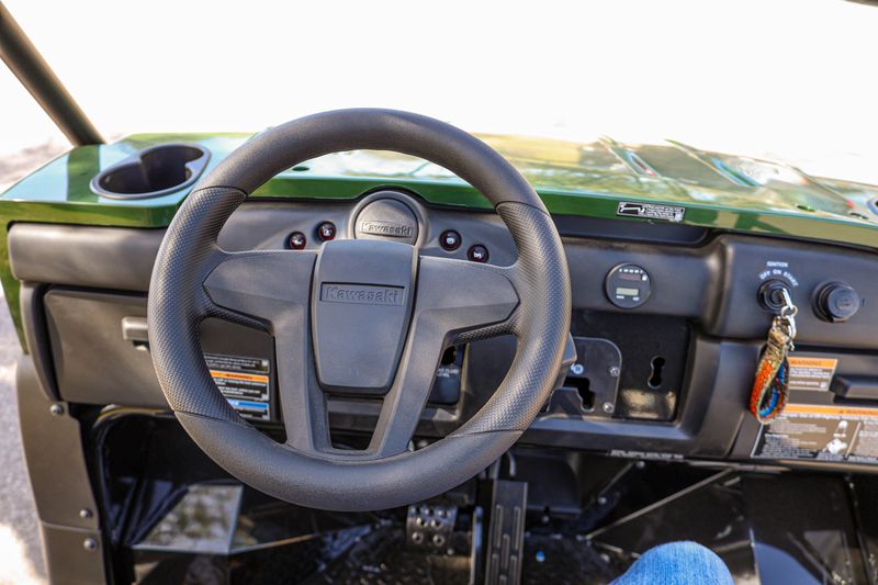 NEW 2026 KAWASAKI MULE 4000 TRANS Image 12