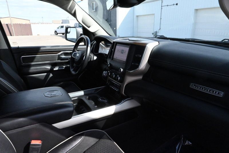 2022 RAM 1500 LaramieImage 13