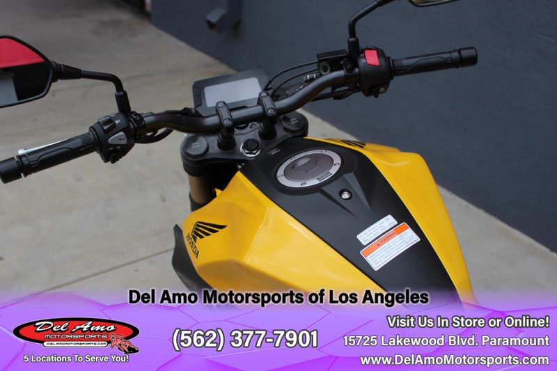 New 2025 Honda CB300R ABS Image 7