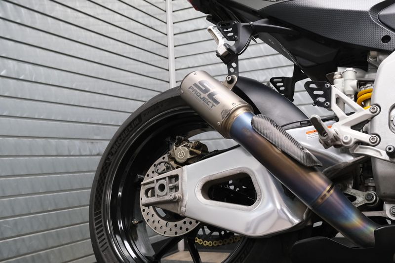 USED 2022 APRILIA RSV4 1100 Image 14