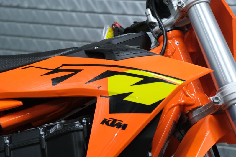 NEW 2027 KTM SX-E 5 Image 13