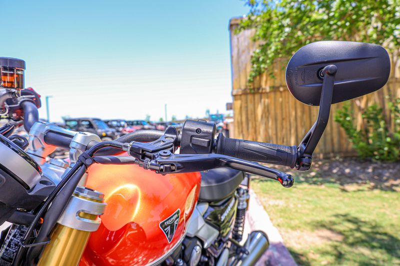 USED 2025 TRIUMPH SPEED TWIN 1200 Image 16