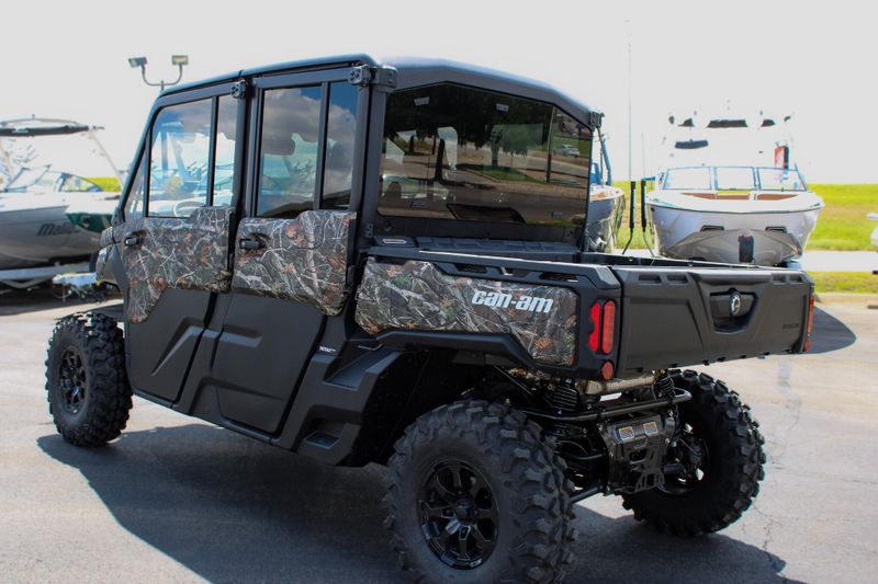 2025 Can-Am DEFENDER MAX LIMITED CAB HD10 WILDLAND CAMO Image 28