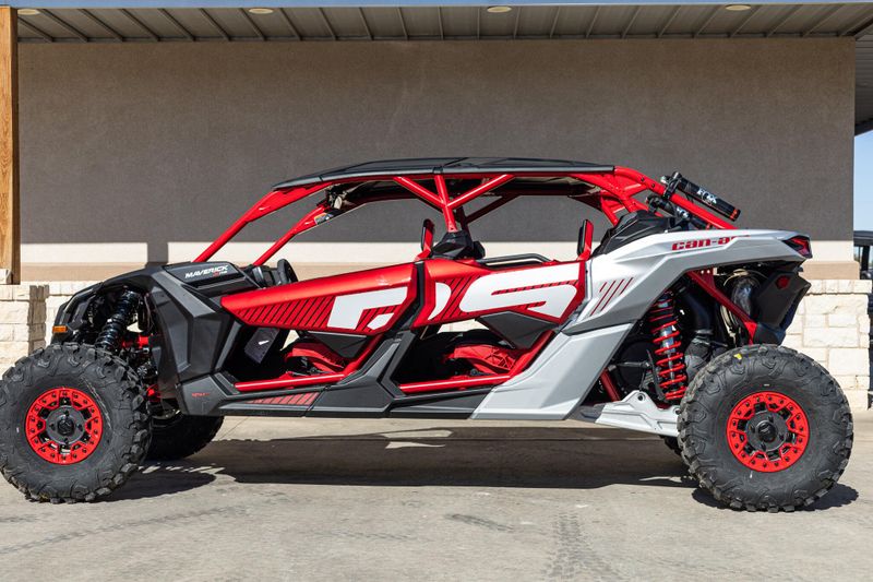 2025 Can-Am MAVERICK X3 MAX X RS TURBO RR WITH SMARTSHOX FIERY RED AND HYPER SILVERImage 5