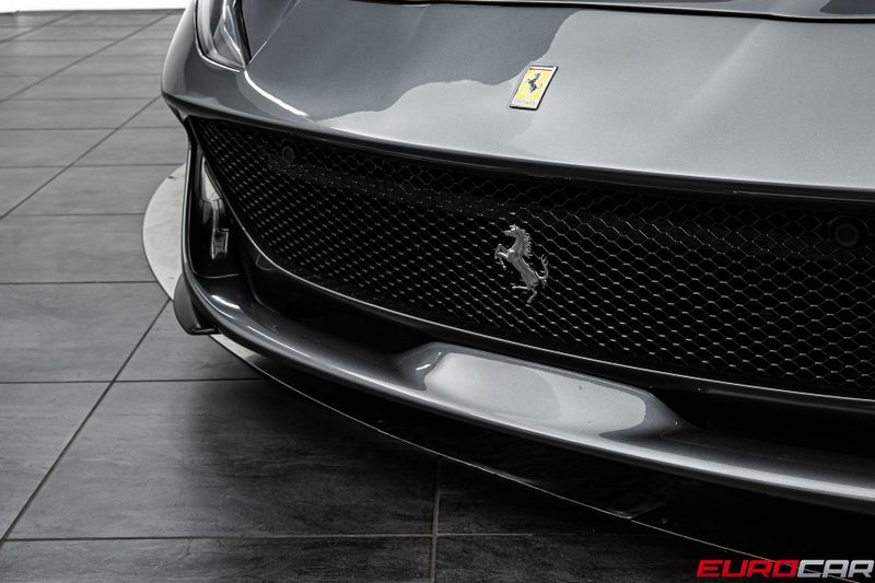 2022 Ferrari 812 GTS *AIRBRUSHED SCUDERIA LOGO * SUSPENSION LIFTER*Image 13