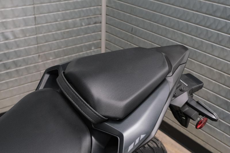 NEW 2025 HONDA CB500F Image 18