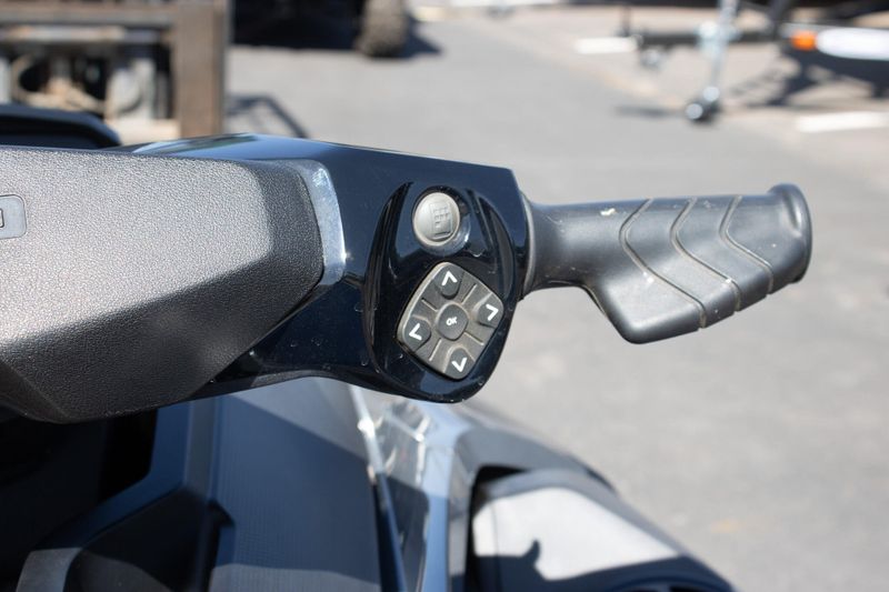 NEW 2025 SEADOO GTX 170 WITH SOUND SYSTEM IDF Image 12