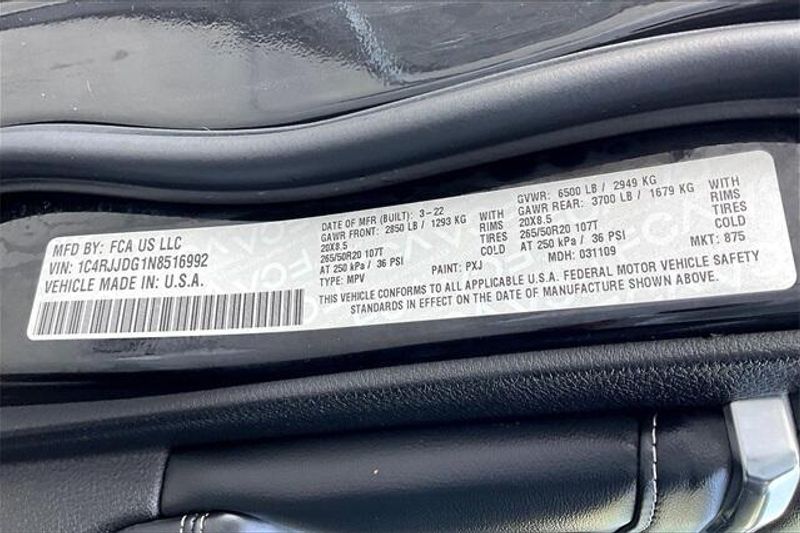 Used 2022 Jeep Grand Cherokee L OverlandImage 33