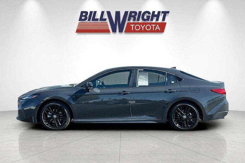 New 2026 Toyota Camry SEImage 6