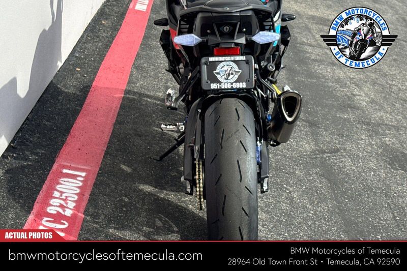 2026 BMW M 1000 XRImage 7