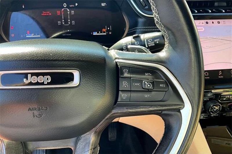 Used 2021 Jeep Grand Cherokee L LimitedImage 19