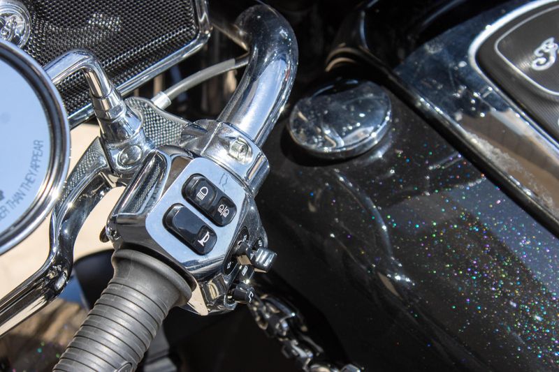 USED 2021 INDIAN MOTORCYCLE ROADMASTER Image 17