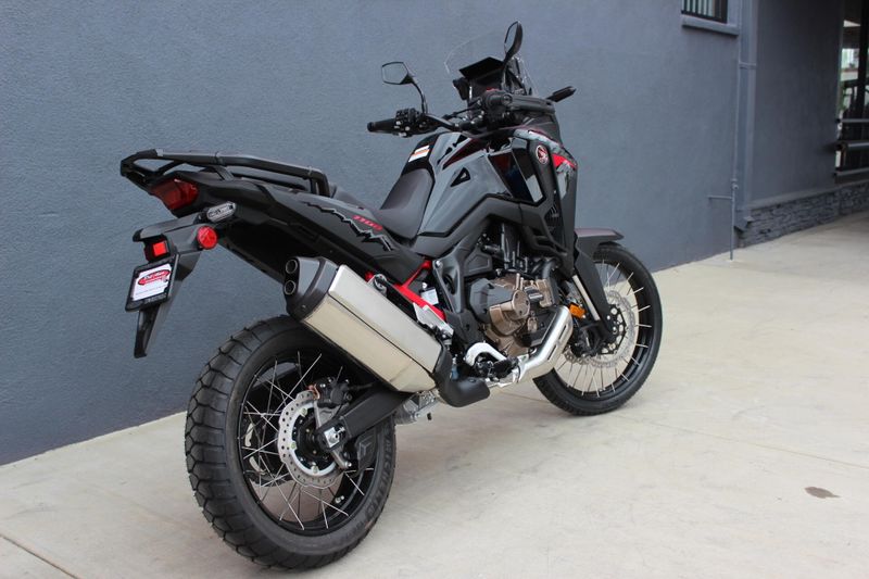 New 2025 Honda AFRICA TWIN Image 6