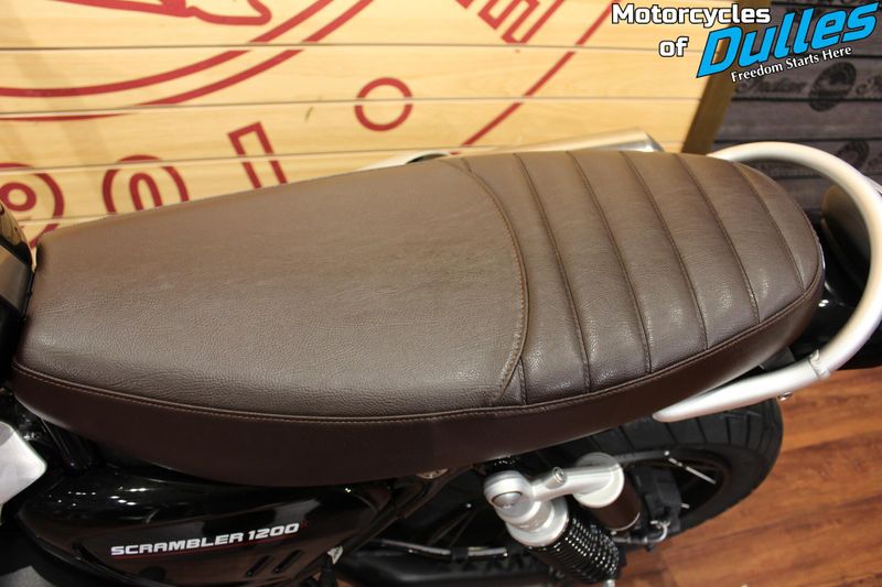 New 2025 Triumph Scrambler 1200X Image 12